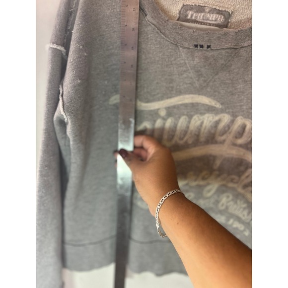 Sweater‎ - Picture 4 of 5